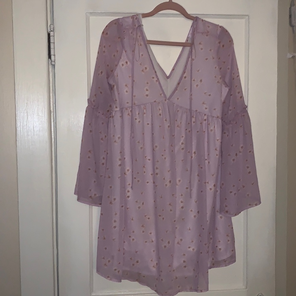 Pink Lily floral dress, V neck, bell sleeves, medium